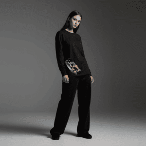 Clarity Long-Sleeved T-Shirt Black