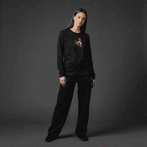 Dominate Long-Sleeved T-Shirt Black