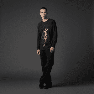 Adorable Long-Sleeved T-Shirt Black
